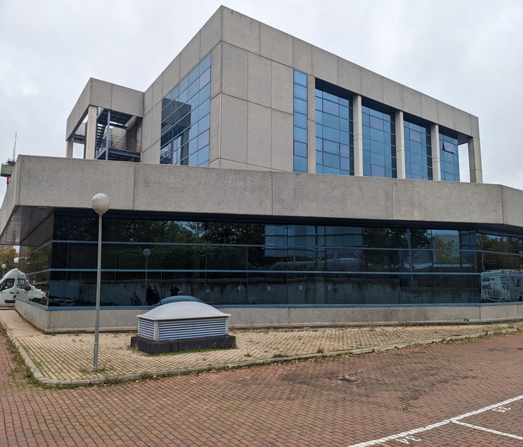 LOTE1: 3 OFICINAS,12 GARAJES Y 1 TRASTERO. POZUELO ALARCÓN.