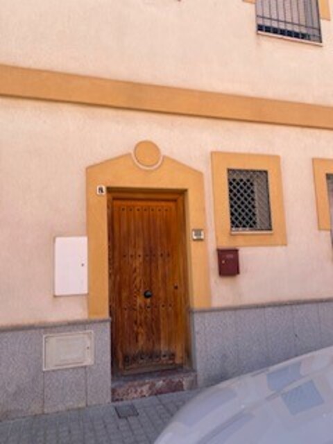 PUERTA.jpg